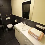 Guest house Paula Palanga